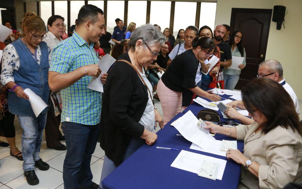 familias-afectadas-por-deslave-en-nejapa-recibiran-subsidio-para-alquiler-de-viviendas-por-parte-del-gobierno