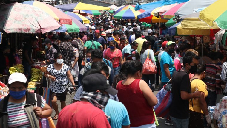 guatemala-inicia-hoy-la-reapertura-economica-con-alarmantes-aglomeraciones-de-personas