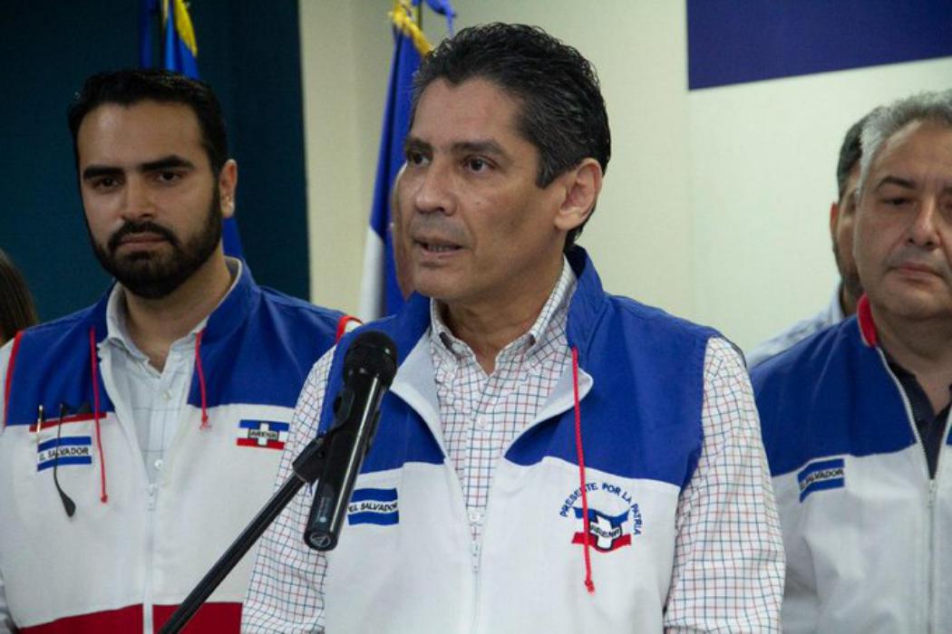 Gustavo López preocupado que ya no habrá Coca Cola si el Presidente Bukele sigue gobernando gustavo-lopez-preocupado-que-ya-no-habra-coca-cola-si-el-presidente-bukele-sigue-gobernando