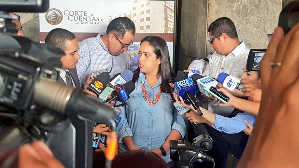 directora-de-injuve-condena-actos-en-contra-de-la-integridad-de-ninez-salvadorena