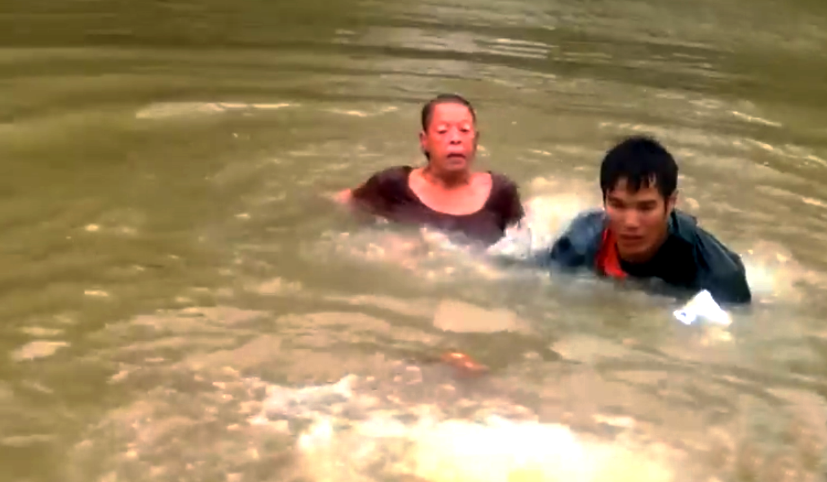 video-dramatico-rescate-de-una-mujer-a-punto-de-ahogarse