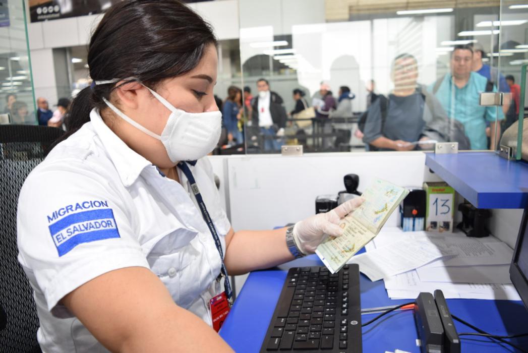 Gobierno prohíbe ingreso de pasajeros procedentes de Irán por coronavirus gobierno-prohibe-ingreso-de-pasajeros-procedentes-de-iran-por-coronavirus