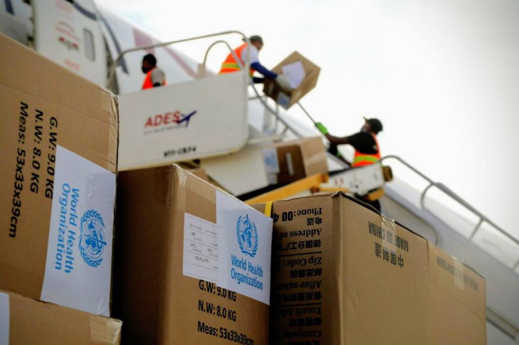 OMS realiza importante donativo de equipo de protección médico a El Salvador oms-realiza-importante-donativo-de-equipo-de-proteccion-medico-a-el-salvador
