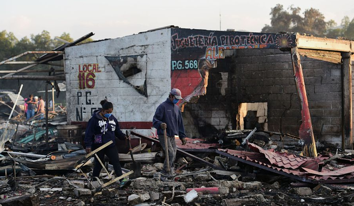 al-menos-36-muertos-tras-una-explosion-en-mercado-pirotecnico-de-mexico