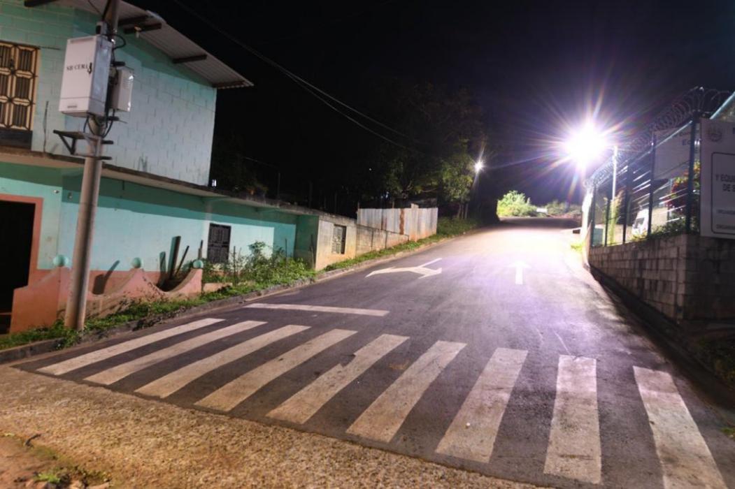el-mozote-ha-sido-iluminado-al-100