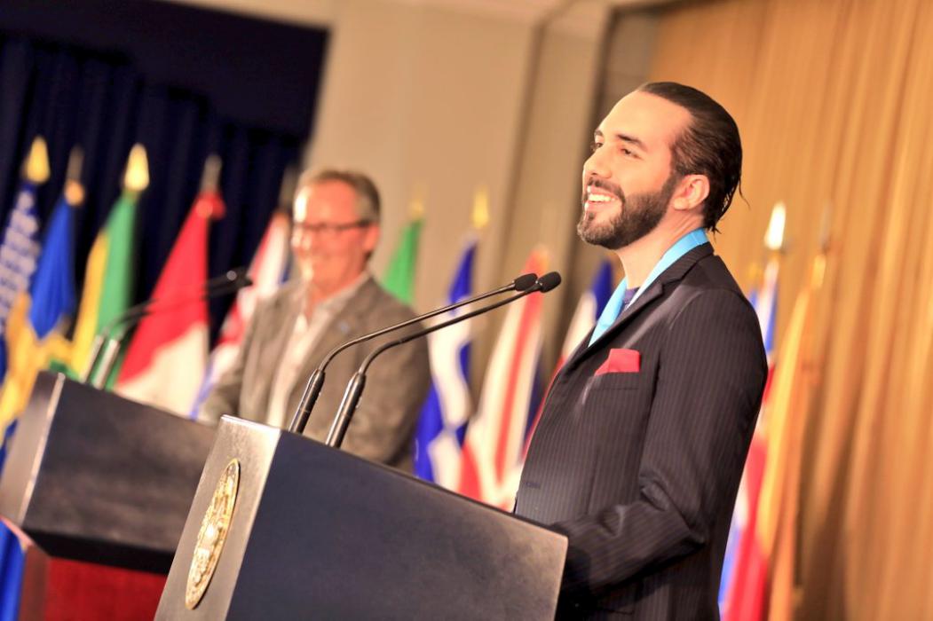 presidente-bukele-el-surf-sera-un-elemento-que-cambiara-a-el-salvador
