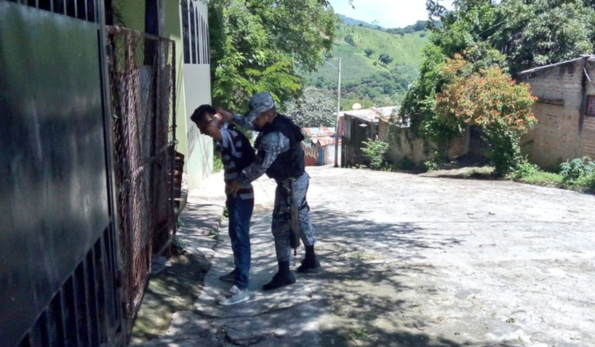Policía mantiene patrullajes permanentes a escala nacional con el #PlanControlTerritorial policia-mantiene-patrullajes-permanentes-a-escala-nacional-con-el-plancontrolterritorial