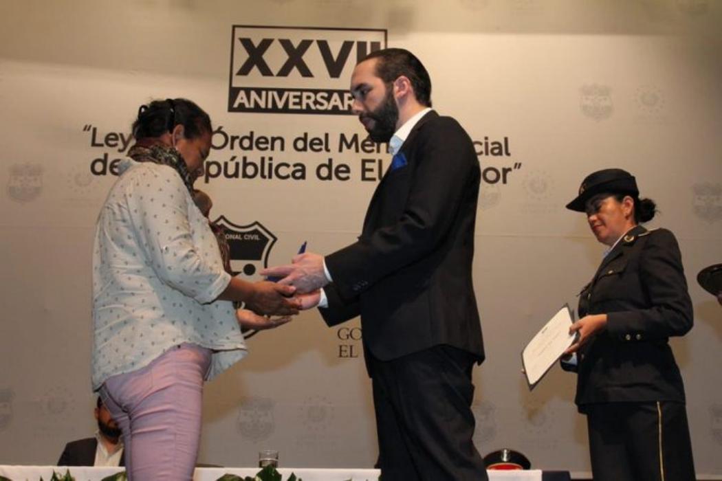 hijos-de-policias-fallecidos-podran-optar-a-becas-en-las-universidades-que-elijan