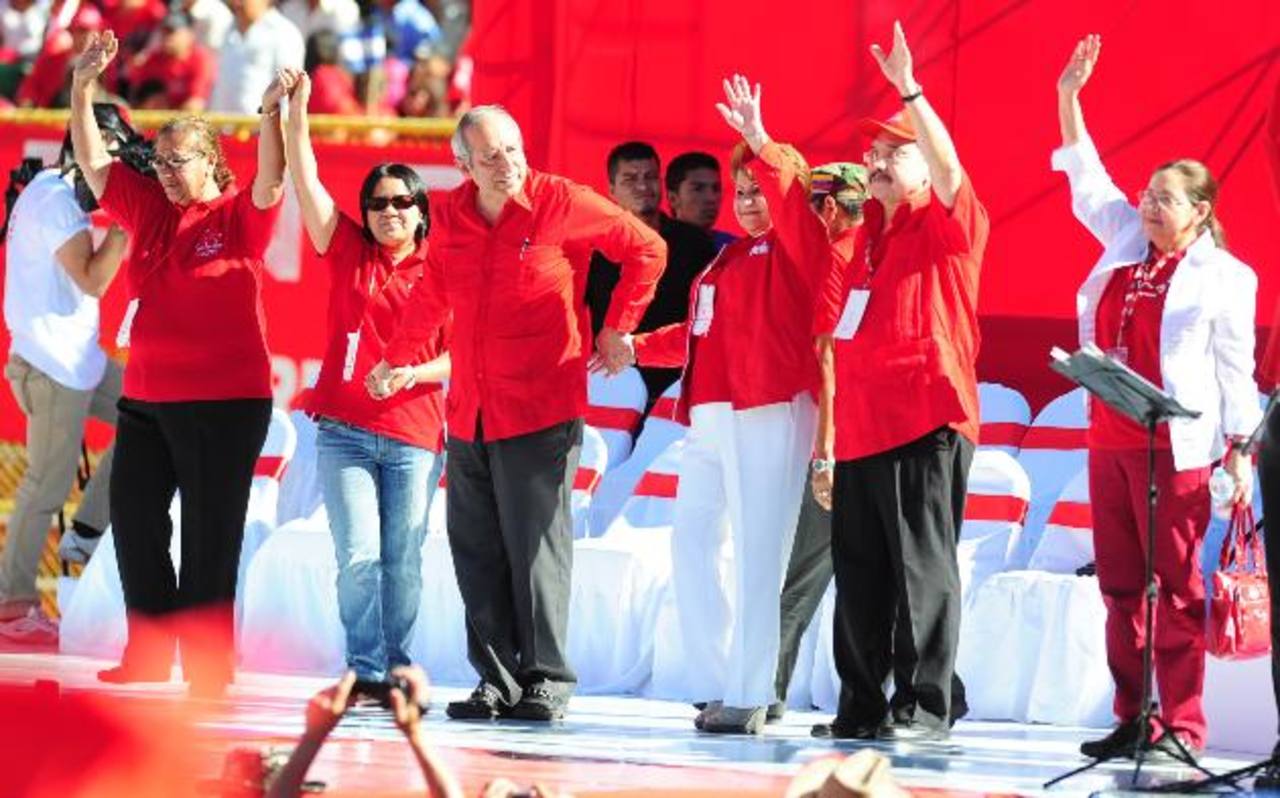 segun-el-fmln-su-partido-se-financia-con-venta-de-comida-tipica-y-rifas