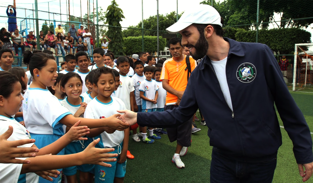 jovenes-capitalinos-viajaran-para-jugar-en-el-atletico-de-madrid-gracias-a-alcaldia-de-san-salvador-y-laliga