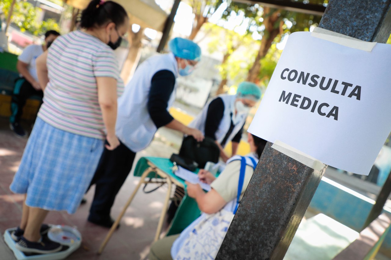 Salud beneficia a habitantes de Apopa con jornada médica de diferentes especialidades salud-beneficia-a-habitantes-de-apopa-con-jornada-medica-de-diferentes-especialidades