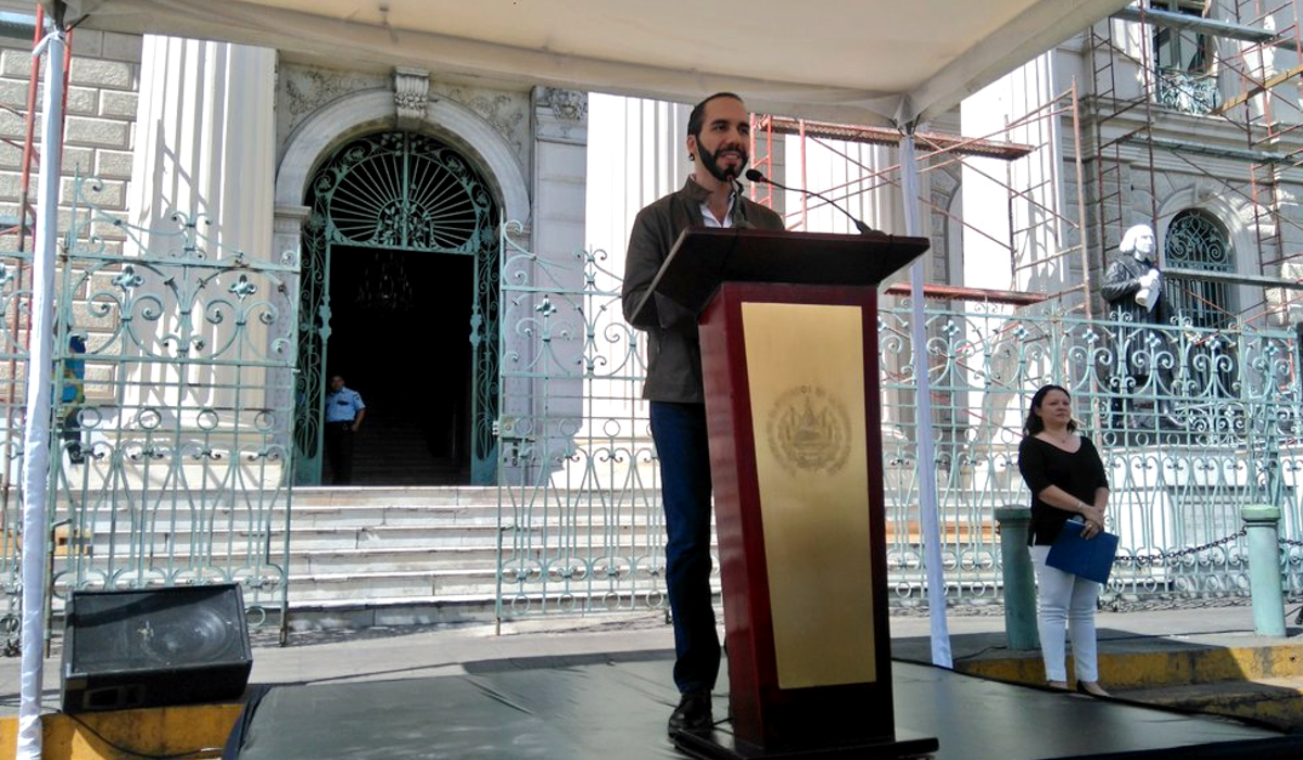 nayib-bukele-da-inicio-a-la-restauracion-del-palacio-nacional