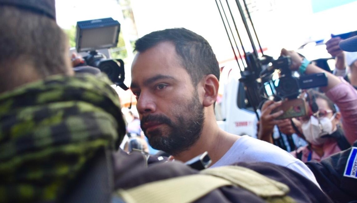 Joel Valle enfrenta audiencia inicial por el delito de feminicidio agravado en contra de Flor García joel-valle-enfrenta-audiencia-inicial-por-el-delito-de-feminicidio-agravado-en-contra-de-flor-garcia