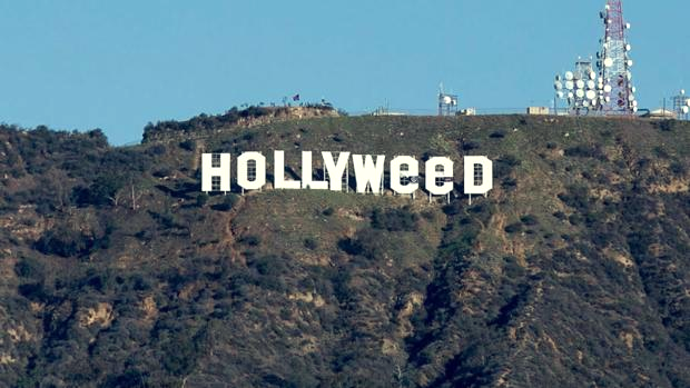 cambian-el-famoso-cartel-de-hollywood-por-hollyweed