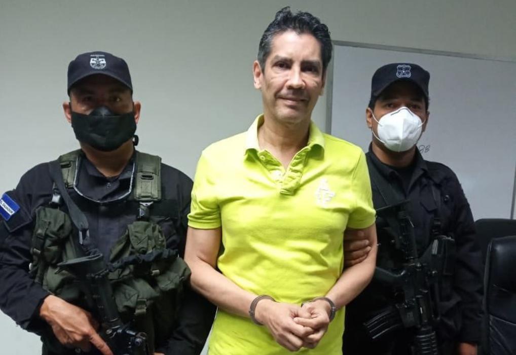 Expresidente de ARENA enfrentará la justicia por estafar al Estado a través de venta de armas arruinadas expresidente-de-arena-enfrentara-la-justicia-por-estafar-al-estado-a-traves-de-venta-de-armas-arruinadas