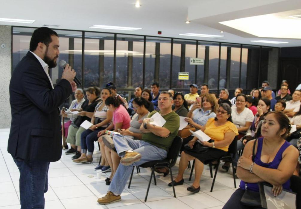 Gobierno entrega segundo cheque a familias afectadas por cárcava en Santa Lucía gobierno-entrega-segundo-cheque-a-familias-afectadas-por-carcava-en-santa-lucia