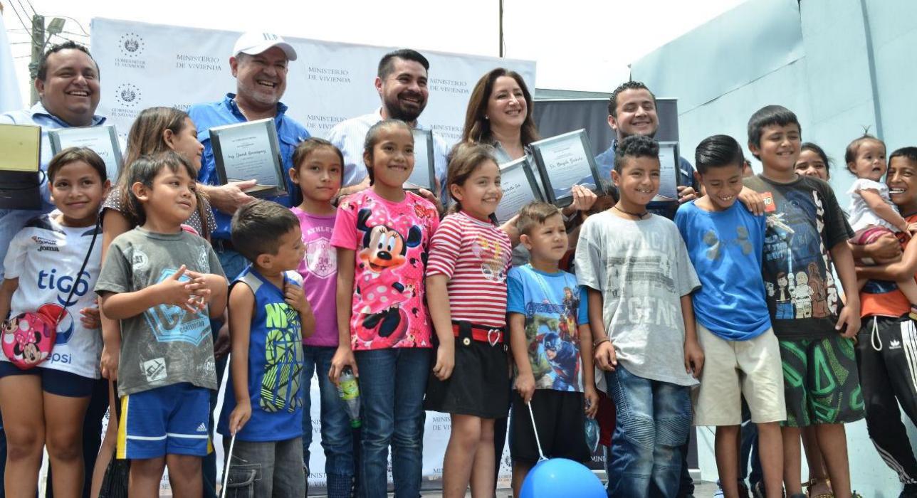 gobierno-da-seguridad-juridica-a-traves-del-otorgamiento-de-escrituras-de-propiedad