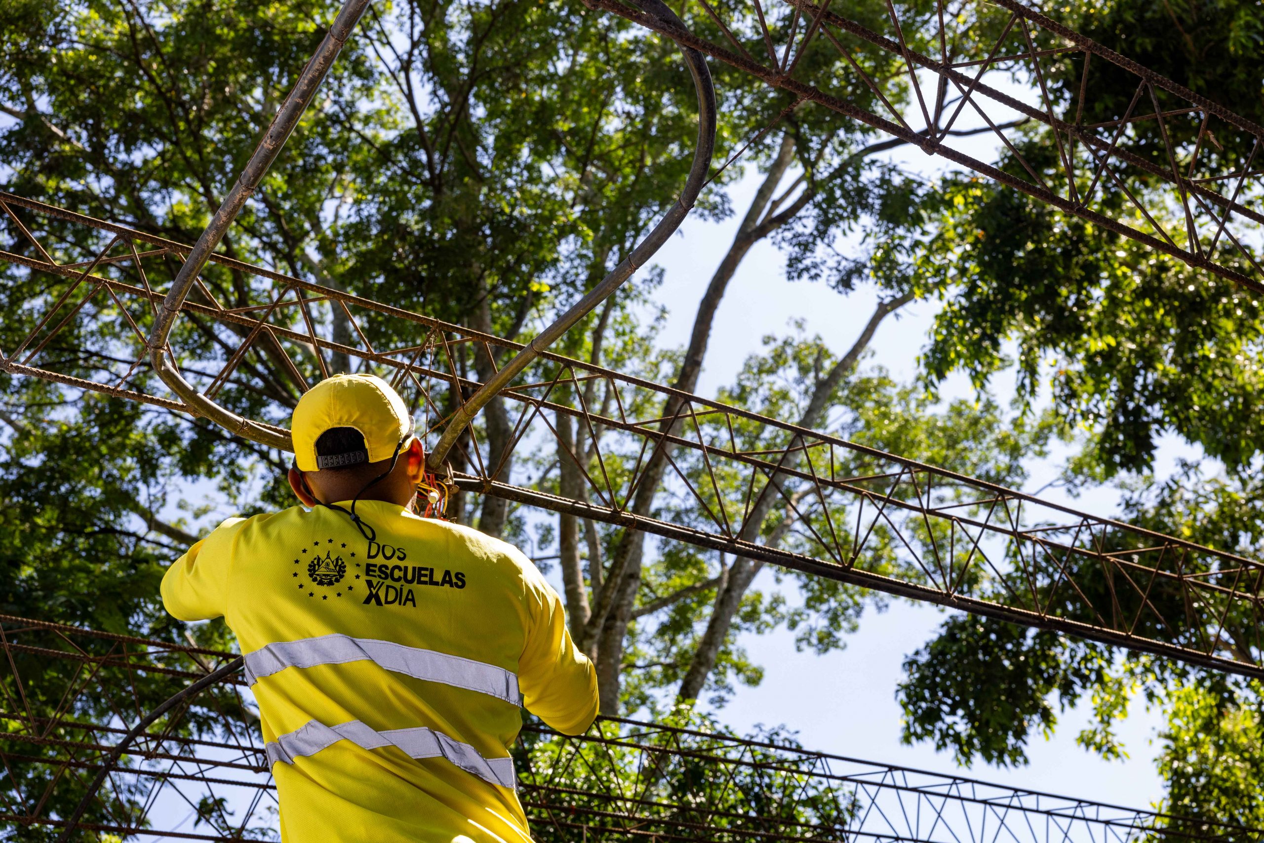 el-salvador-continua-con-el-proyecto-de-dos-escuelas-x-dia